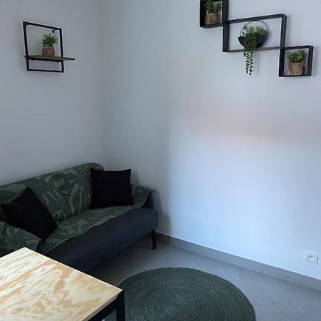 Charmant Appartement A Theme Proche Paris Montreuil  Kültér fotó
