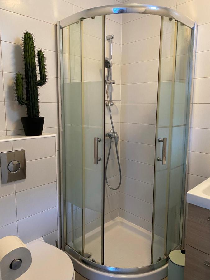 Charmant Appartement A Theme Proche Paris Montreuil  Kültér fotó